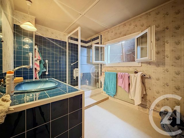 maison à vendre - 6 pièces - 156.0 m2 - CREMIEU - 38 - RHONE-ALPES - Century 21 Consilium Immobilier