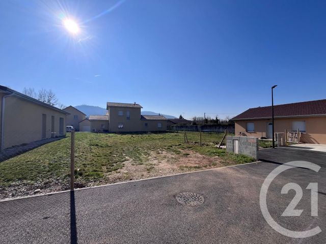 Afficher la photo en grand terrain à vendre - 409.0 m2 - HIERES SUR AMBY - 38 - RHONE-ALPES - Century 21 Consilium Immobilier