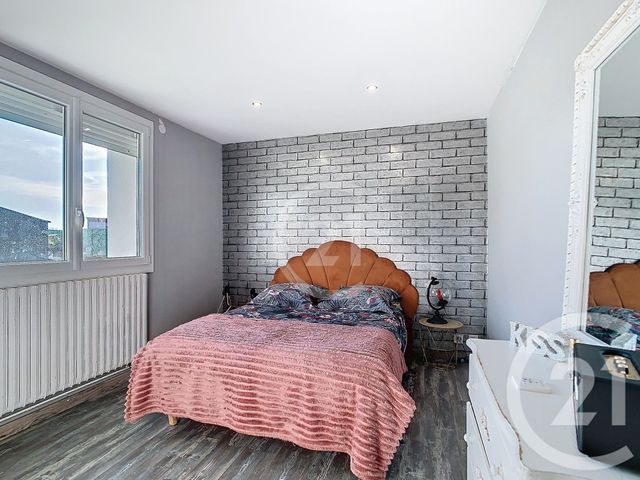 maison à vendre - 6 pièces - 200.0 m2 - CHAVANOZ - 38 - RHONE-ALPES - Century 21 Consilium Immobilier