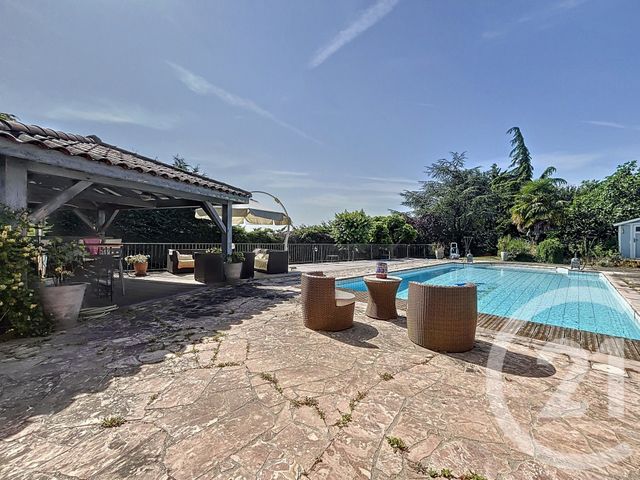 maison à vendre - 10 pièces - 298.23 m2 - SICCIEU SAINT JULIEN ET CARISIEU - 38 - RHONE-ALPES - Century 21 Consilium Immobilier