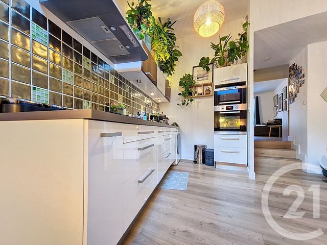 Appartement F4 à vendre - 4 pièces - 93.31 m2 - CREMIEU - 38 - RHONE-ALPES - Century 21 Consilium Immobilier