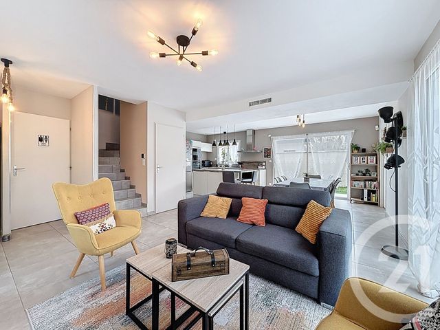 maison à vendre - 5 pièces - 110.0 m2 - VENERIEU - 38 - RHONE-ALPES - Century 21 Consilium Immobilier