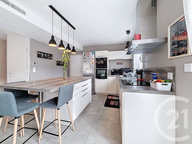 maison à vendre - 5 pièces - 110.0 m2 - VENERIEU - 38 - RHONE-ALPES - Century 21 Consilium Immobilier