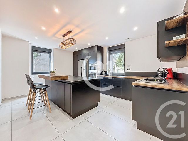 maison à vendre - 4 pièces - 156.0 m2 - MONTALIEU VERCIEU - 38 - RHONE-ALPES - Century 21 Consilium Immobilier