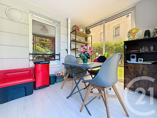 Appartement F3 à vendre - 3 pièces - 68.46 m2 - LA VERPILLIERE - 38 - RHONE-ALPES - Century 21 Consilium Immobilier