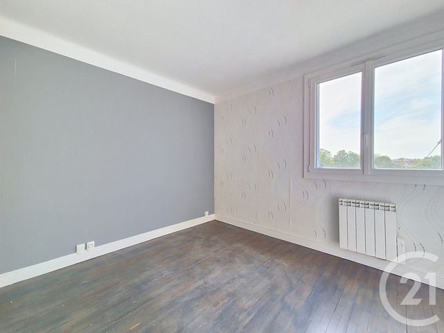 Appartement F3 à vendre - 3 pièces - 72.4 m2 - PONT DE CHERUY - 38 - RHONE-ALPES - Century 21 Consilium Immobilier