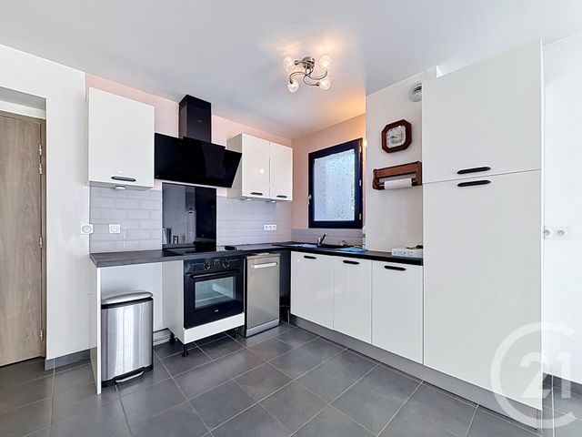 Appartement T3 à vendre - 3 pièces - 64.75 m2 - CREMIEU - 38 - RHONE-ALPES - Century 21 Consilium Immobilier