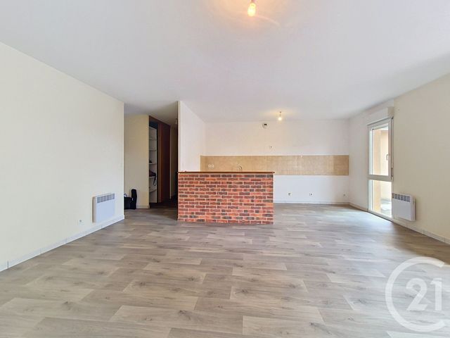 Appartement F3 à vendre - 3 pièces - 78.33 m2 - CHARVIEU CHAVAGNEUX - 38 - RHONE-ALPES - Century 21 Consilium Immobilier