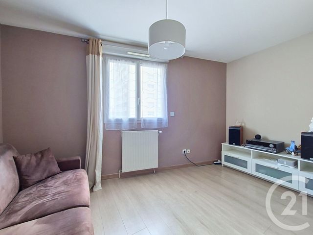Appartement F3 à vendre - 3 pièces - 67.3 m2 - PONT DE CHERUY - 38 - RHONE-ALPES - Century 21 Consilium Immobilier