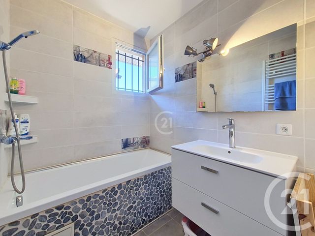 maison à vendre - 4 pièces - 79.6 m2 - CREMIEU - 38 - RHONE-ALPES - Century 21 Consilium Immobilier