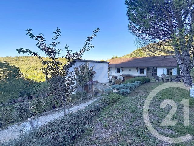 maison à vendre - 8 pièces - 171.24 m2 - SICCIEU SAINT JULIEN ET CARISIEU - 38 - RHONE-ALPES - Century 21 Consilium Immobilier