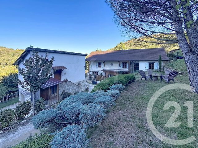 maison à vendre - 8 pièces - 171.24 m2 - SICCIEU SAINT JULIEN ET CARISIEU - 38 - RHONE-ALPES - Century 21 Consilium Immobilier